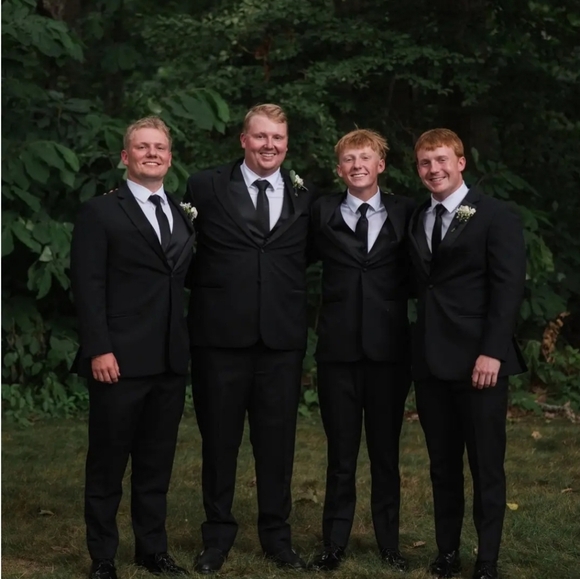 Meet your Posher, Melody - Picture 3 of 6